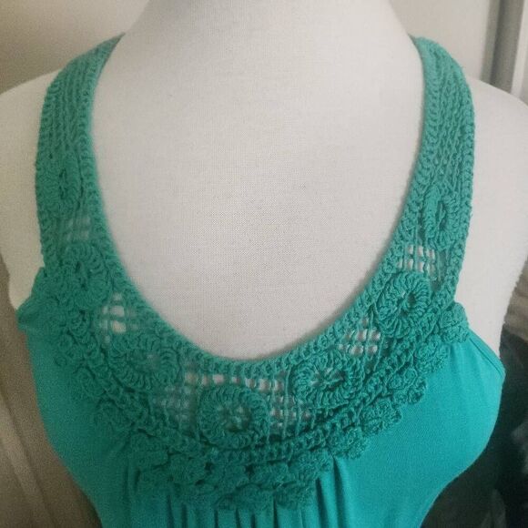 T13 Willie Smith green tank with crocheted neckline - Picture 5 of 9